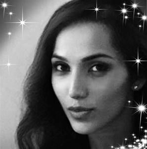 Meet your Posher, Saira